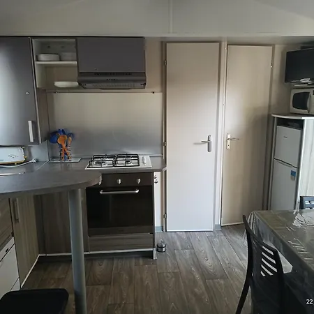 مكان تخييم Les Sablines فيندريه