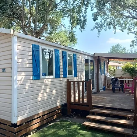 مكان تخييم Les Sablines فيندريه